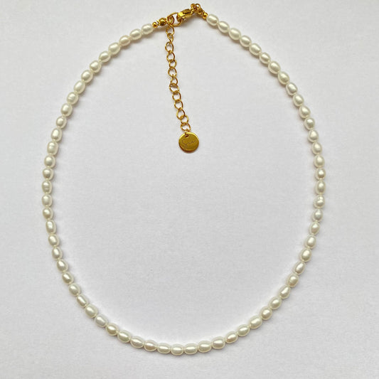 Pearls choker necklace